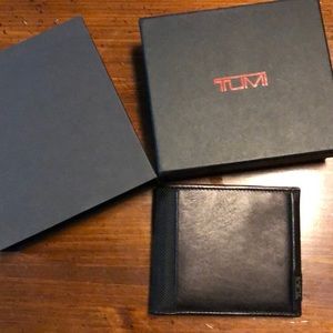 NEW NIB TUMI Alpha Stripe Global Double Billfold